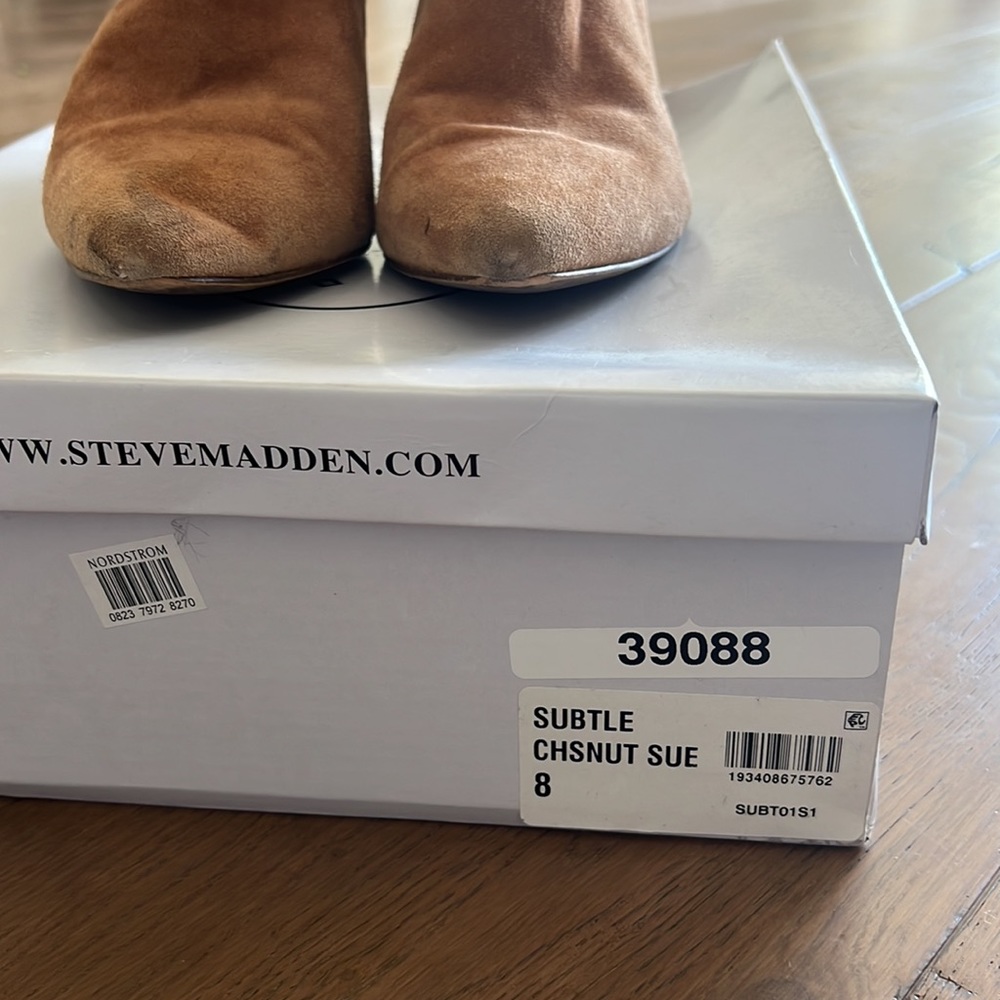 Steve Madden Subtle Booties Size 8 - image 4